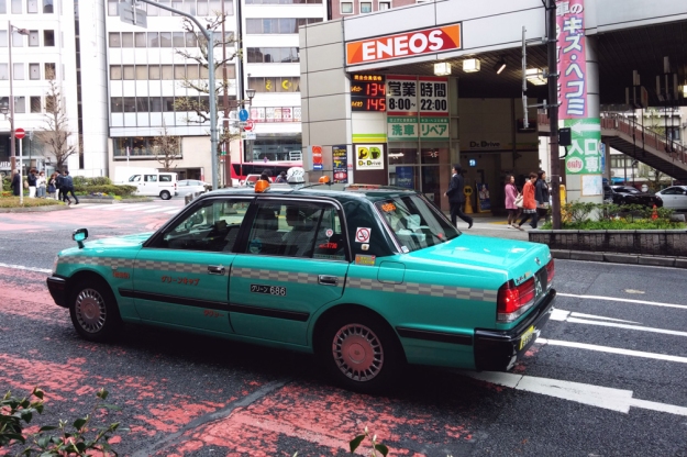 Taxi-Tokyo-2